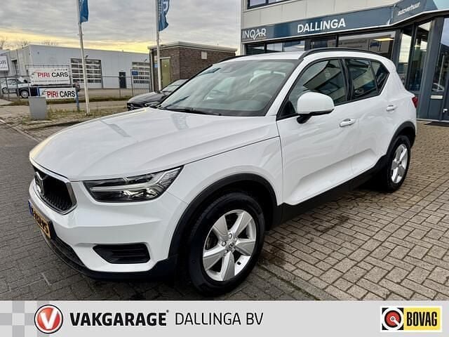 Wit Gebruikt 2021 Volvo XC40 Core SUV | € 25.950 (Super prijs) - Afbeelding 1/4