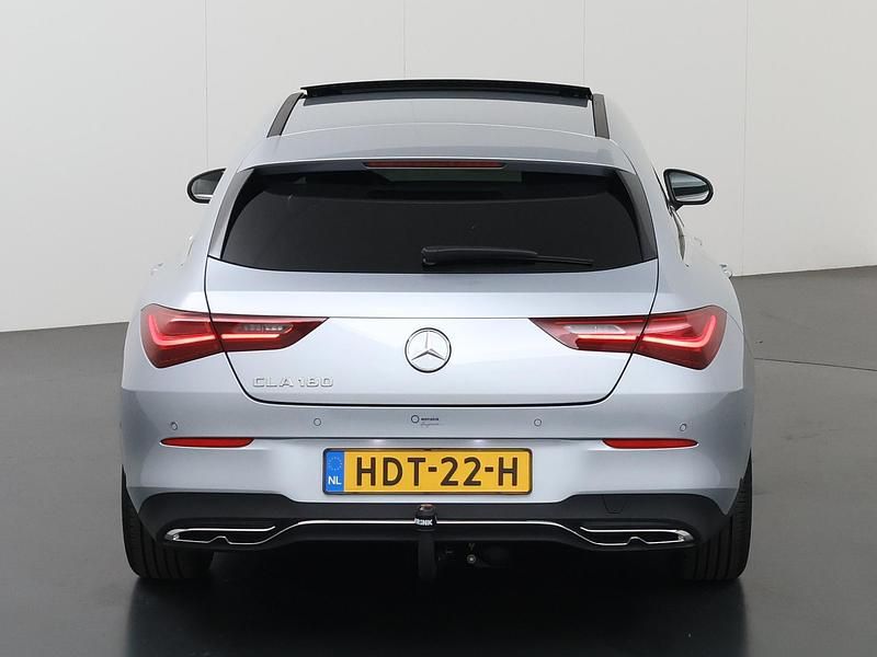 Occasion Mercedes CLA180 Shooting Brake Luxury 136 PK (100 kW) 2025 Zilver Stationwagen