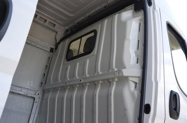 Occasion Peugeot Boxer 140 PK (102 kW) 2023 Wit Van