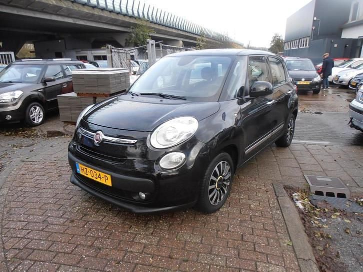Occasion Fiat 500L Urban 105 PK (77 kW) 2016 Zwart MPV
