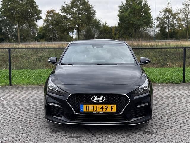 Occasion Hyundai i30 Comfort 140 PK (102 kW) 2018 Zwart Hatchback