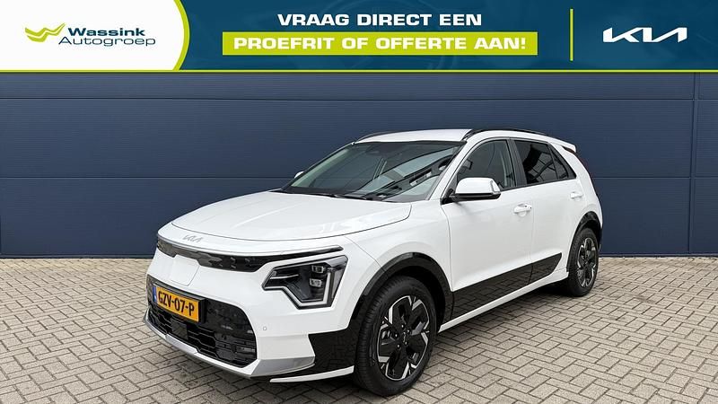 Wit Gebruikt 2025 Kia e-Niro Advance SUV | € 43.490 (Duur) - Afbeelding 1/4