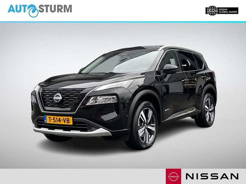 Zwart Gebruikt 2023 Nissan X-Trail Tekna SUV | € 43.779 - Afbeelding 1/4