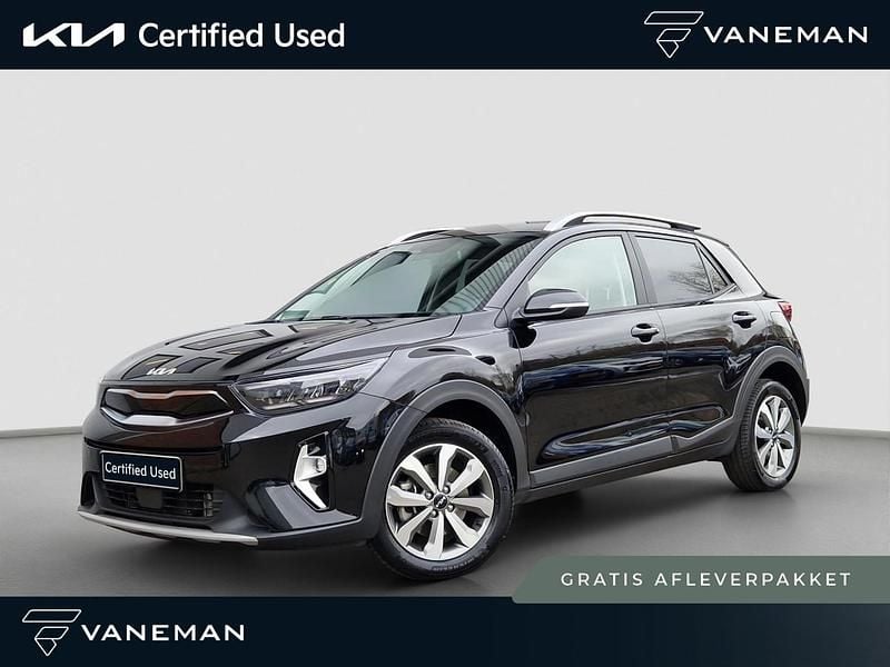 Zwart Gebruikt 2024 Kia Stonic SUV | € 23.445 (Goede deal) - Afbeelding 1/4