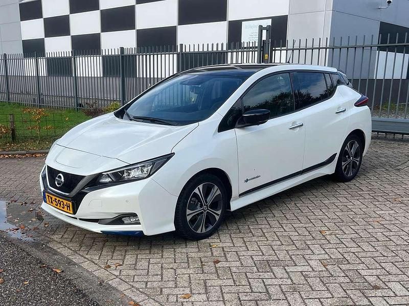 Wit Occasion 2018 Nissan Leaf Tekna Hatchback | € 11.500 (Eerlijke prijs) - Afbeelding 1/4