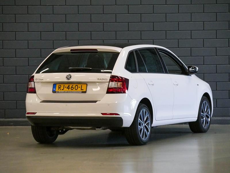 Occasion Skoda Rapid Drive 97 PK (71 kW) 2018 Wit Hatchback