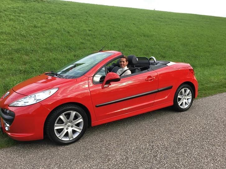 Occasion 2008 Peugeot 207 CC Cabriolet | € 3.250 (Eerlijke prijs) - Afbeelding 1/4