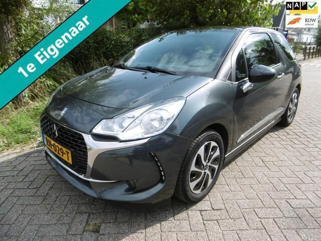 Grijs Gebruikt 2017 Citroën DS3 Chic Hatchback | € 8.345 (Eerlijke prijs) - Afbeelding 1/4