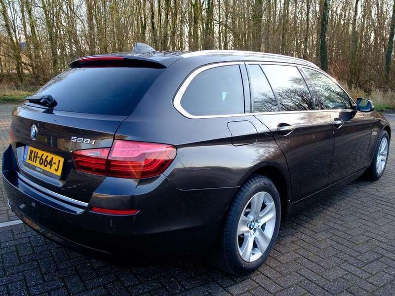 Bruin Gebruikt 2016 BMW 528 Efficient Dynamics Stationwagen | € 25.000 (Goede deal) - Afbeelding 1/4