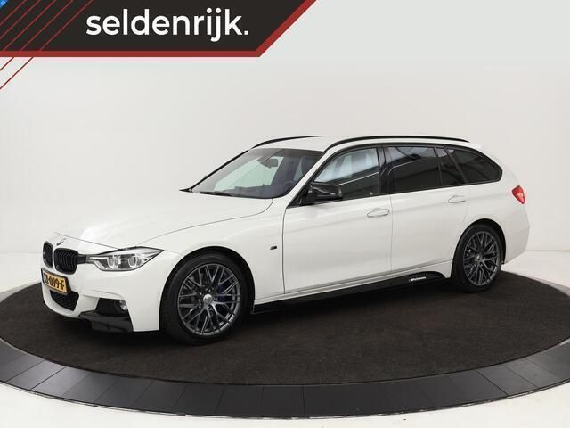 Wit Gebruikt 2016 BMW 320 M Sport Stationwagen | € 17.400 (Iets duurder) - Afbeelding 1/4