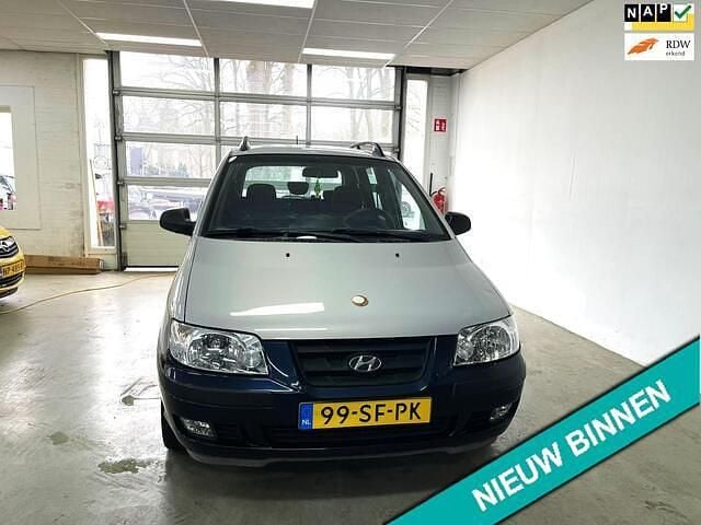 Grijs Occasion 2005 Hyundai Matrix Active MPV | € 1.500 (Goede deal) - Afbeelding 1/4