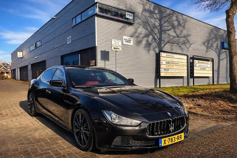 Occasion Maserati Ghibli 2014 Zwart (metallic) Sedan
