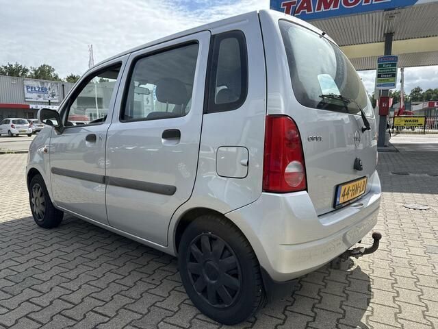 Occasion Opel Agila Comfort 75 PK (55 kW) 2001 Grijs Hatchback