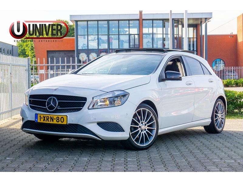 Wit Gebruikt 2013 Mercedes A180 Prestige Hatchback | € 9.950 (Eerlijke prijs) - Afbeelding 1/4