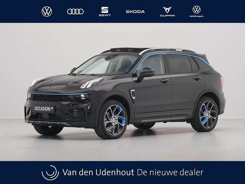 Zwart Gebruikt 2022 Lynk & Co 01 SUV | € 26.540 (Eerlijke prijs) - Afbeelding 1/4