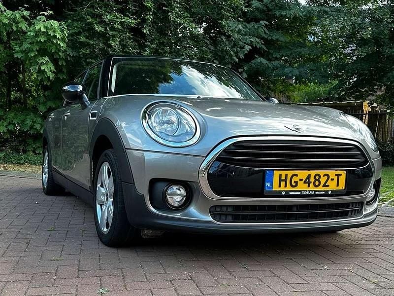 Zilver Gebruikt 2015 Mini Cooper Clubman Stationwagen | € 6.750 (Eerlijke prijs) - Afbeelding 1/4