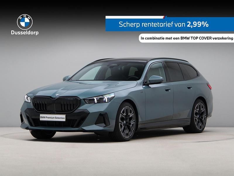Groen Gebruikt 2025 BMW i5 M Sport Sedan | € 67.450 (Eerlijke prijs) - Afbeelding 1/4