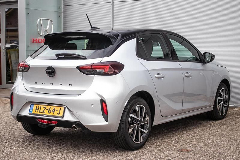Occasion Opel Corsa GS Line 102 PK (75 kW) 2024 Grijs Hatchback