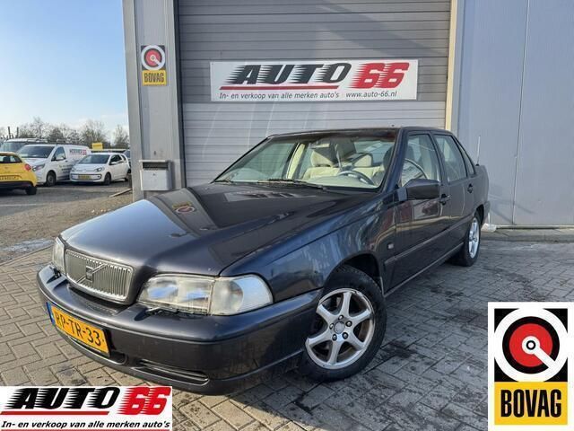 Grijs Gebruikt 1997 Volvo S70 Comfort Sedan | € 1.995 - Afbeelding 1/4