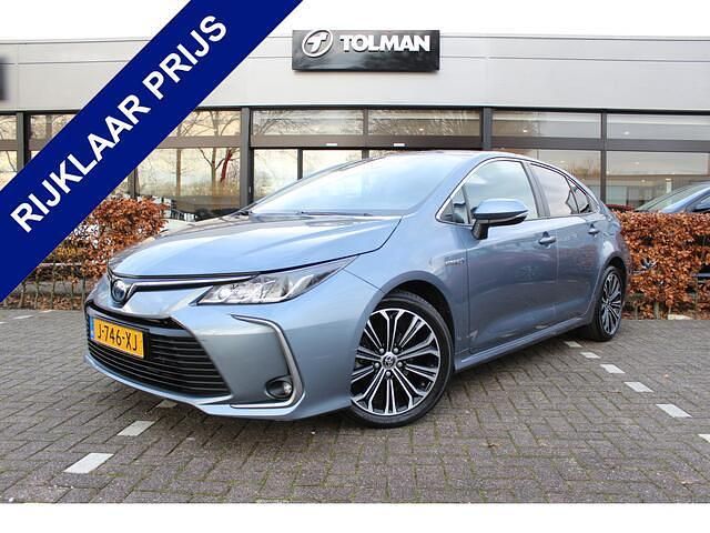 Grijs Gebruikt 2020 Toyota Corolla Sedan | € 22.950 (Eerlijke prijs) - Afbeelding 1/4