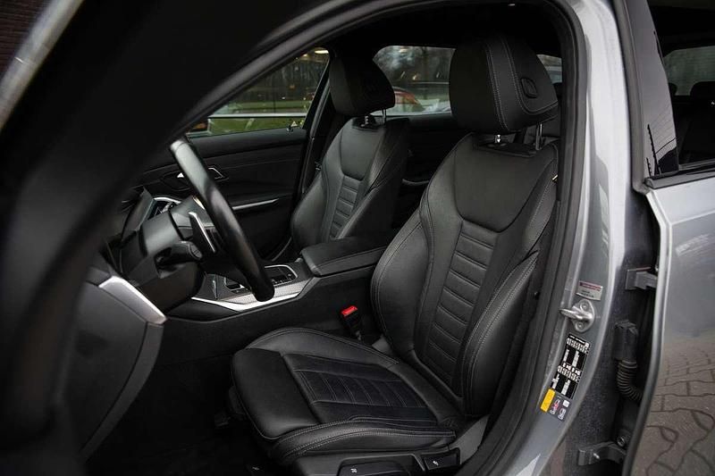 Occasion BMW 320e M Sport 204 PK (150 kW) 2022 Grijs (metallic) Stationwagen