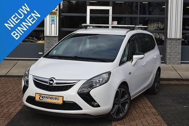 Wit Gebruikt 2015 Opel Zafira Tourer Cosmo MPV | € 10.950 (Eerlijke prijs) - Afbeelding 1/4