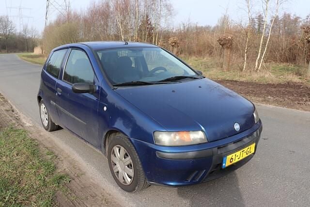 Occasion Fiat Punto Dynamic 80 PK (58 kW) 2002 Blauw Hatchback