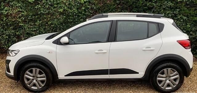 Wit Gebruikt 2022 Dacia Sandero Stepway Hatchback | € 13.500 (Super prijs) - Afbeelding 1/1