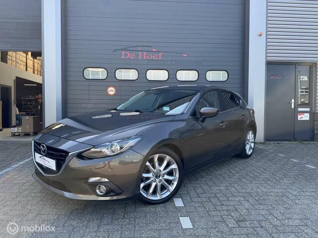 Bruin Gebruikt 2013 Mazda 3 Hatchback | € 10.999 (Goede deal) - Afbeelding 1/4