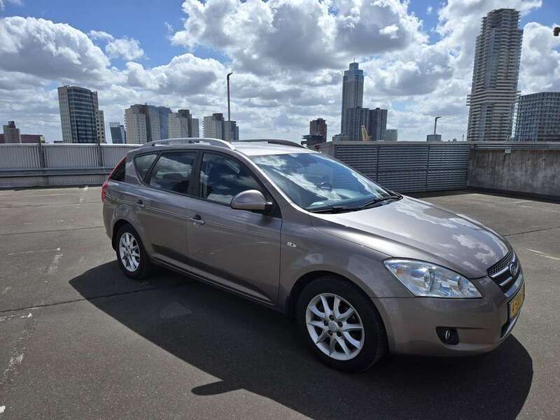 Gebruikt 2008 Kia Ceed Sportswagon LX Stationwagen | € 3.950 - Afbeelding 1/4