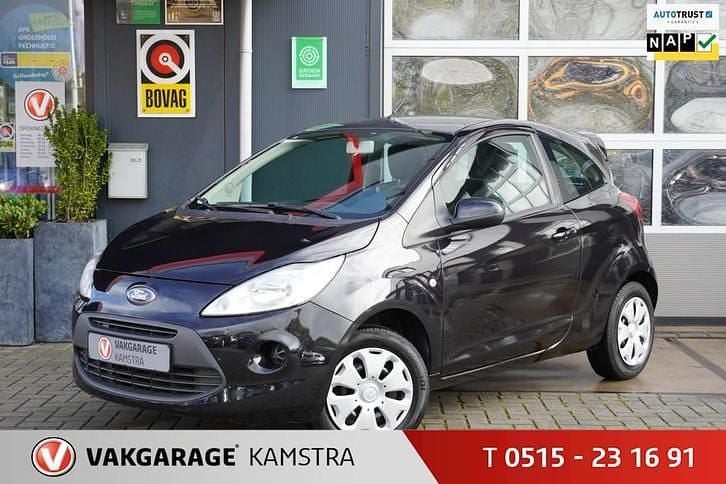 Zwart Gebruikt 2015 Ford Ka Style Hatchback | € 3.250 (Eerlijke prijs) - Afbeelding 1/3