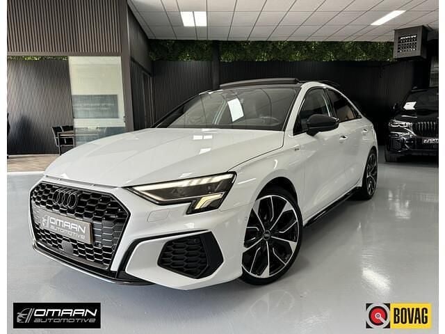 Wit Gebruikt 2021 Audi A3 S-Line Sedan | € 32.990 (Iets duurder) - Afbeelding 1/4