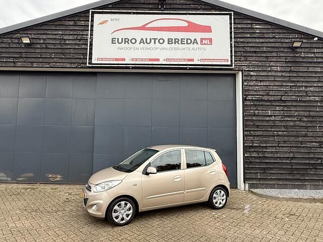 Beige Gebruikt 2011 Hyundai i10 Hatchback | € 3.450 (Eerlijke prijs) - Afbeelding 1/4