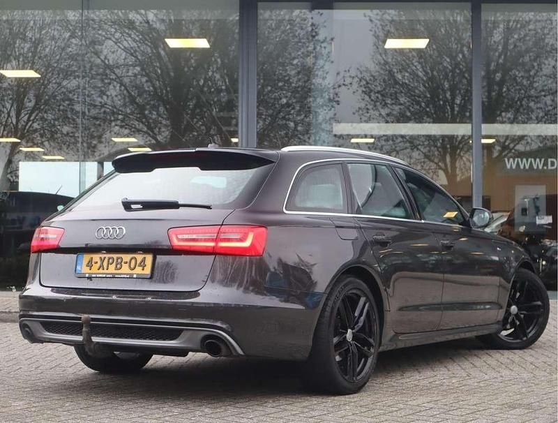 Occasion Audi A6 Sport 180 PK (132 kW) 2014 Grijs Stationwagen