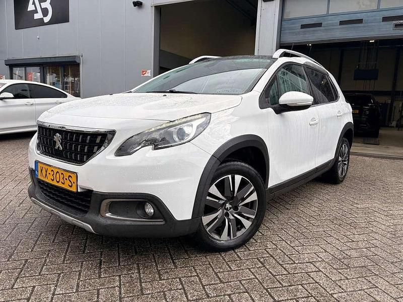 Wit Gebruikt 2017 Peugeot 2008 SUV | € 7.845 (Goede deal) - Afbeelding 1/4