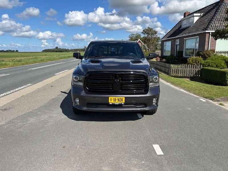 Occasion Dodge Ram 401 PK (294 kW) 2023 Grijs Pickup