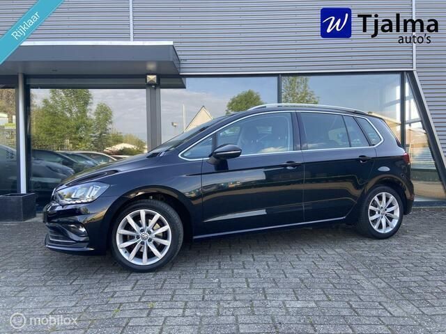 Zwart Gebruikt 2019 VW Golf Sportsvan Highline MPV | € 19.997 (Duur) - Afbeelding 1/4