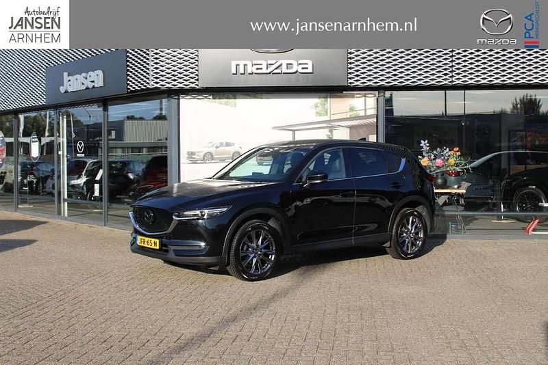 Jet black mica (41w) Gebruikt 2020 Mazda CX-5 Signature SUV | € 32.900 (Eerlijke prijs) - Afbeelding 1/4