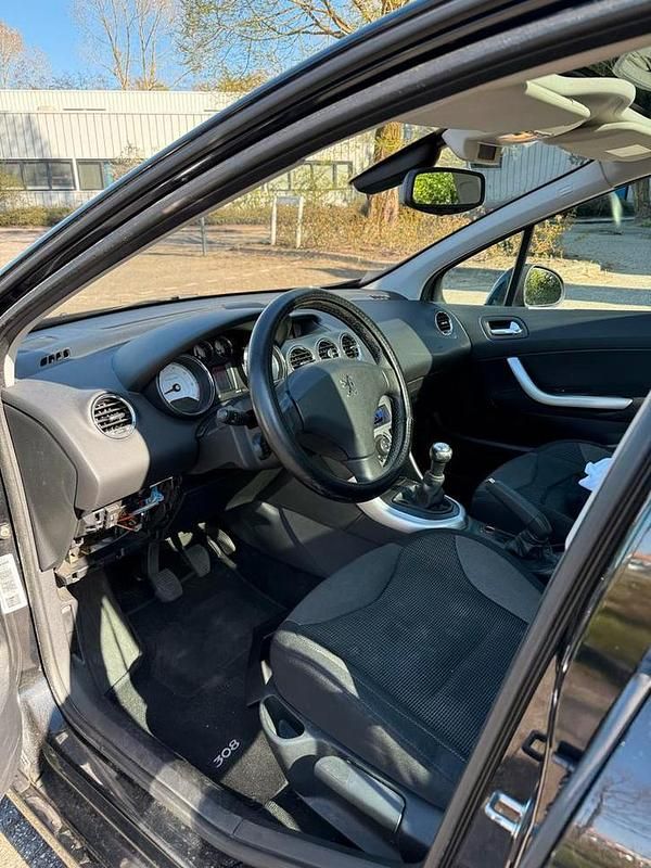 Occasion Peugeot 308 119 PK (87 kW) 2008