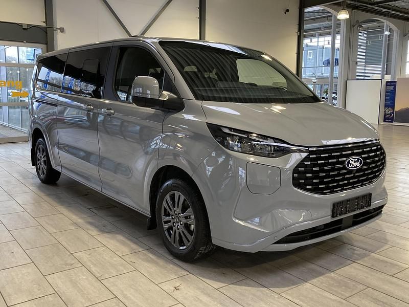Occasion Ford Tourneo Titanium X 233 PK (171 kW) 2025 Grijs Van