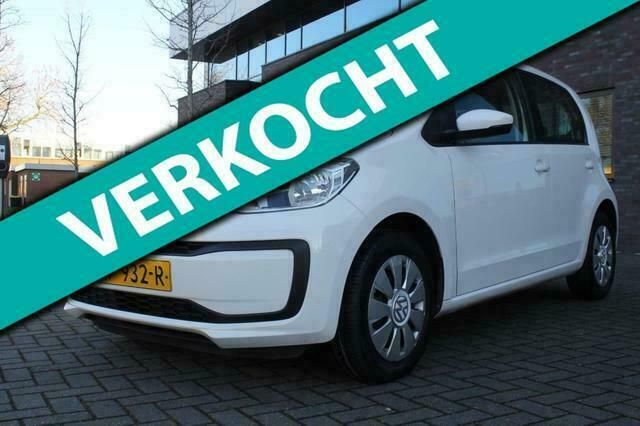 Wit Occasion 2016 VW up! move up! Hatchback | € 7.595 (Eerlijke prijs) - Afbeelding 1/4