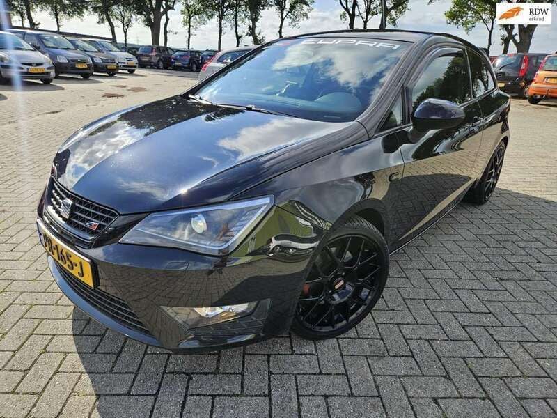 Zwart, metallic lak Gebruikt 2013 Seat Ibiza SC CUPRA Hatchback | € 8.250 - Afbeelding 1/4