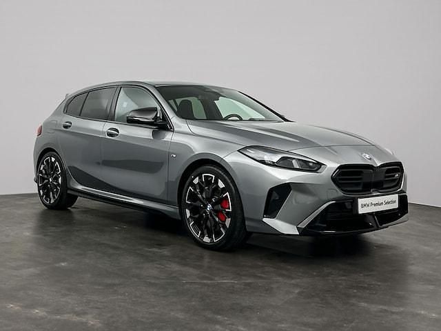 Occasion BMW M135 M Sport 300 PK (220 kW) 2024 Grijs, metallic lak Hatchback