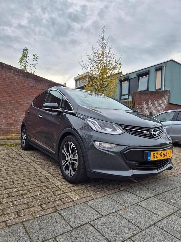Gebruikt 2018 Opel Ampera Hatchback | € 13.500 (Eerlijke prijs) - Afbeelding 1/4