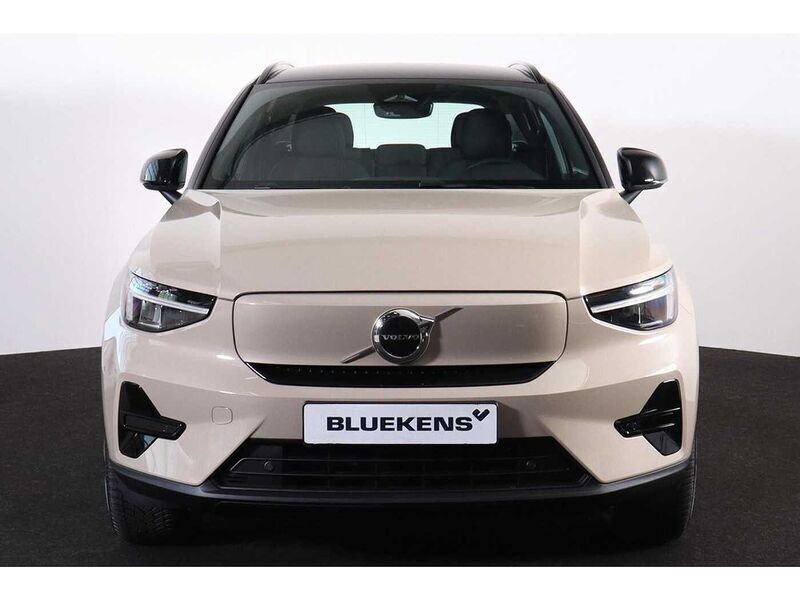 Occasion Volvo EX40 Plus 174 kW (237 PK) 2025 SUV