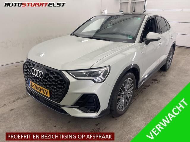 Grijs Gebruikt 2021 Audi Q3 Sportback S-Line SUV | € 39.950 (Eerlijke prijs) - Afbeelding 1/4