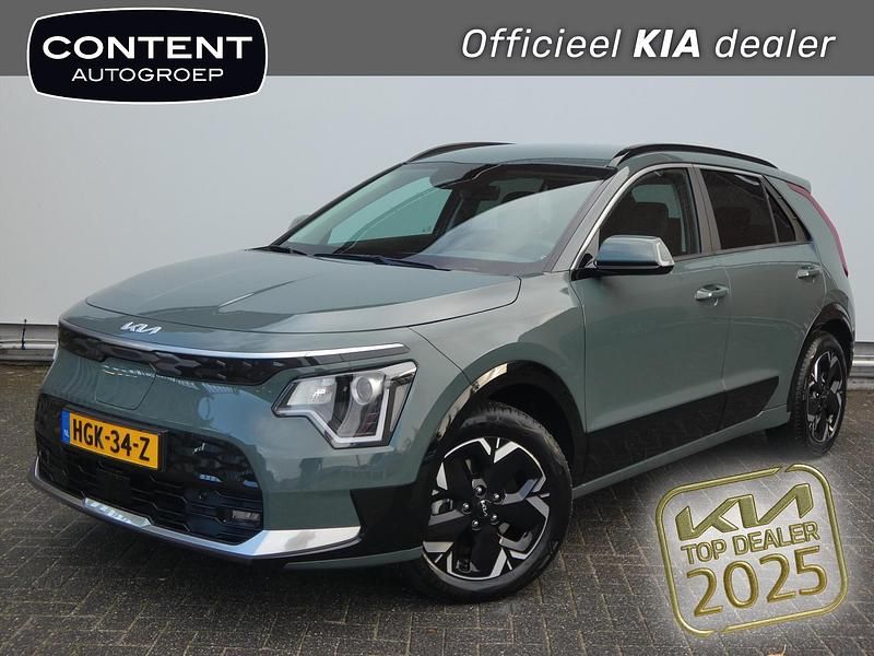 Groen metallic Occasion 2025 Kia e-Niro Advance SUV | € 34.940 (Eerlijke prijs) - Afbeelding 1/4