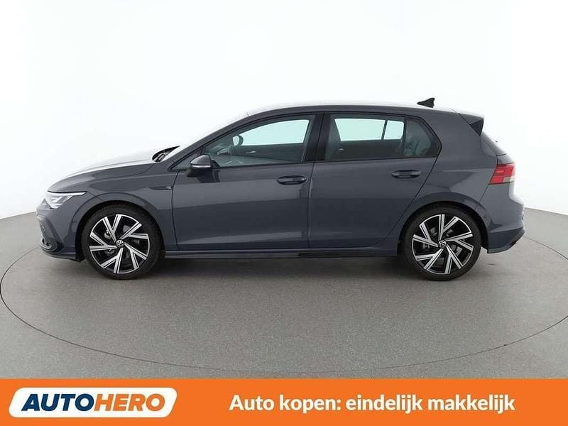 Occasion VW Golf VIII R-line 150 PK (110 kW) 2023 Grijs Hatchback
