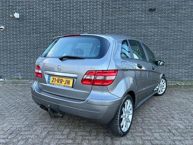 Occasion Mercedes B180 109 PK (80 kW) 2005 Grijs MPV