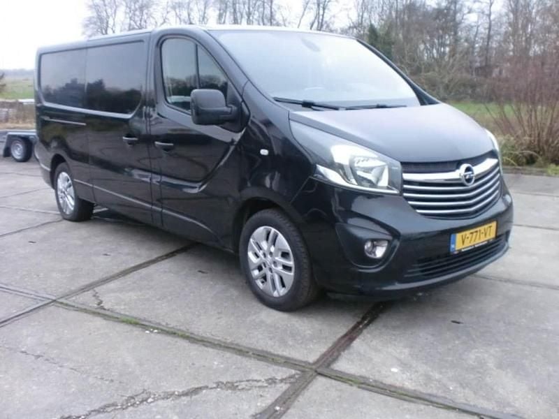 Zwart (metallic) Gebruikt 2019 Opel Vivaro MPV | € 9.750 (Super prijs) - Afbeelding 1/4